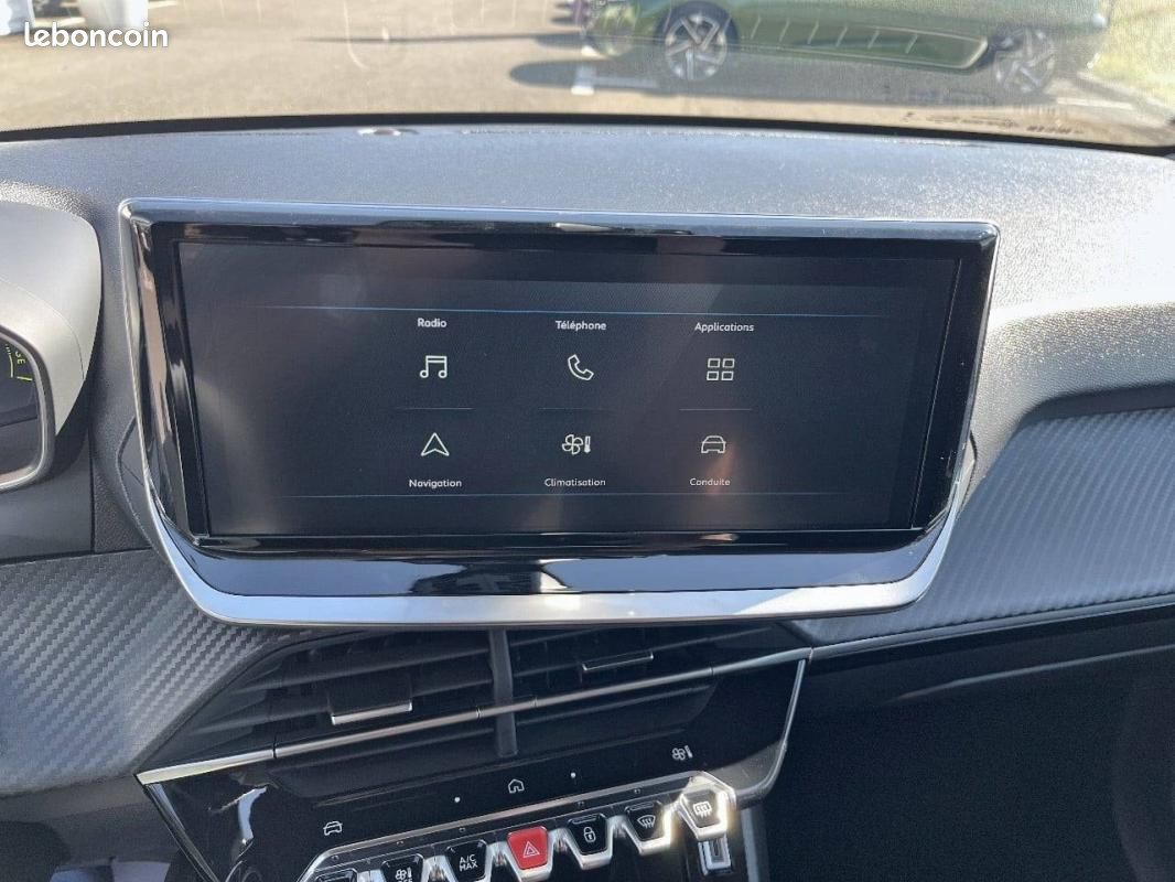 Peugeot 208 Hybrid 110 ch e-DCS6 - Edition (image 21)