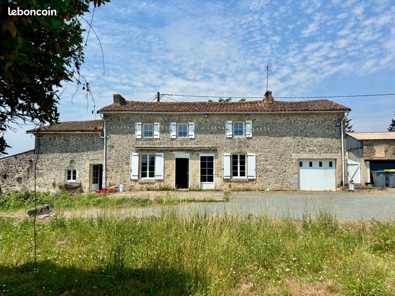Maison 5 pièces 135 m² · à Allonne · 135 m² · 125 000 €