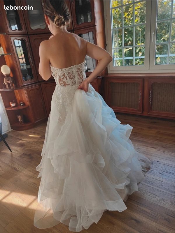 Robe de mariée neuve + 2 voiles (image 10)