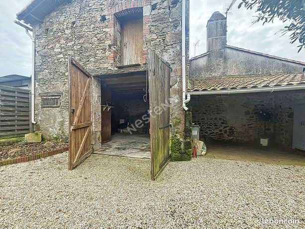 Bâtiment 1 pièce 60 m²