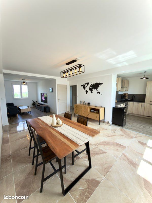 Appartement 3 pièces 70 m² · à Sainte-Foy-lès-Lyon · 70 m² · 249 000 €