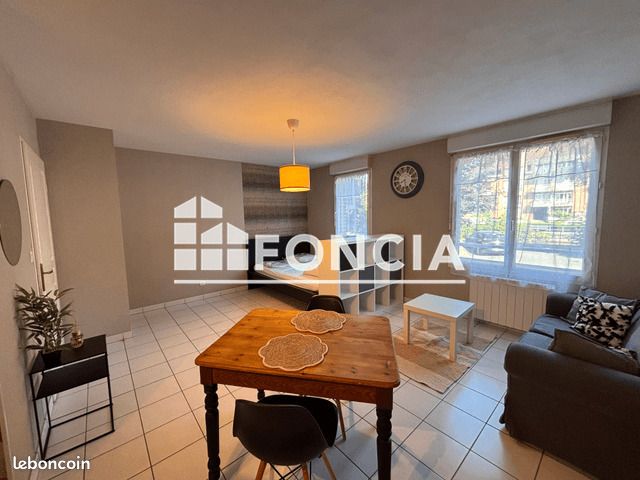 Appartement 1 pièce(s) 32 m²à louer Douai