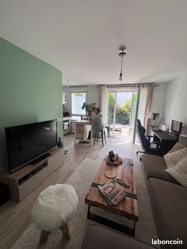 Appartement 2 pièces 43 m² · à Sainte-Geneviève-des-Bois · 43,3 m² · 179 000 €