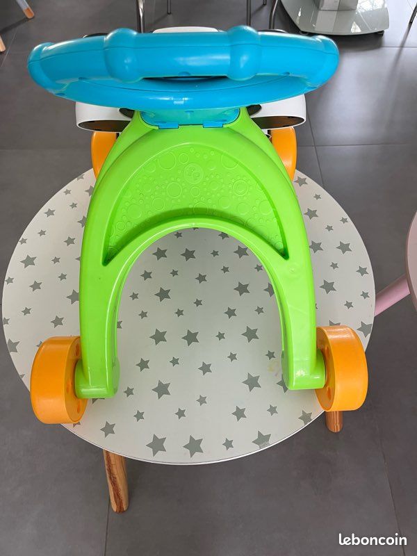 Pousseur trotteur Fisher price (image 4)