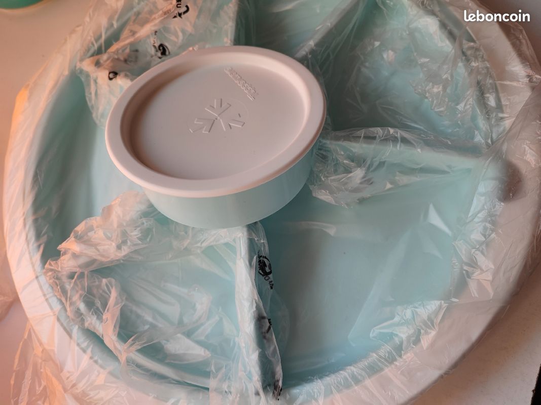 Plateau apéritif tupperware neuf (image 1)