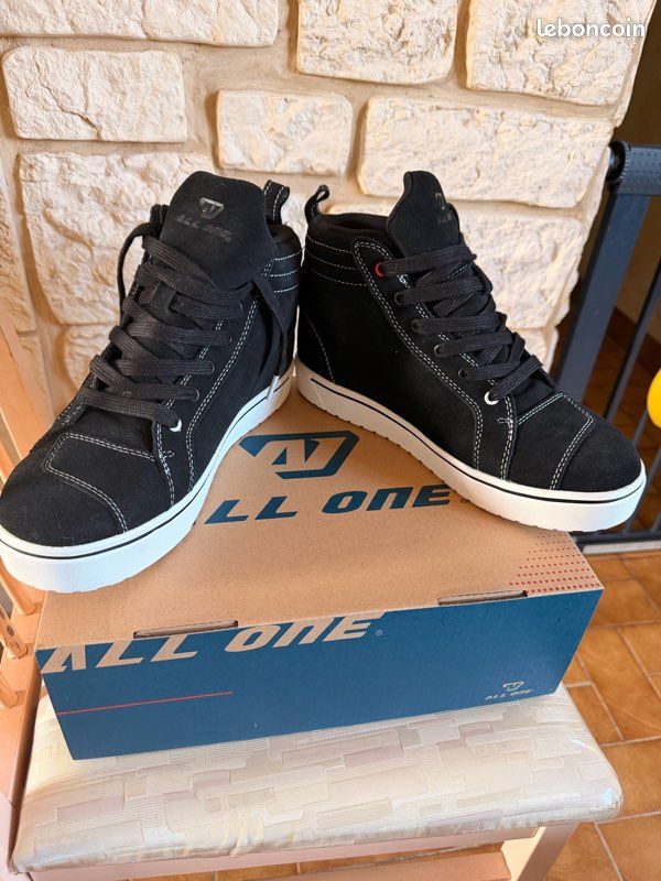 Chaussure de moto All One (image 2)
