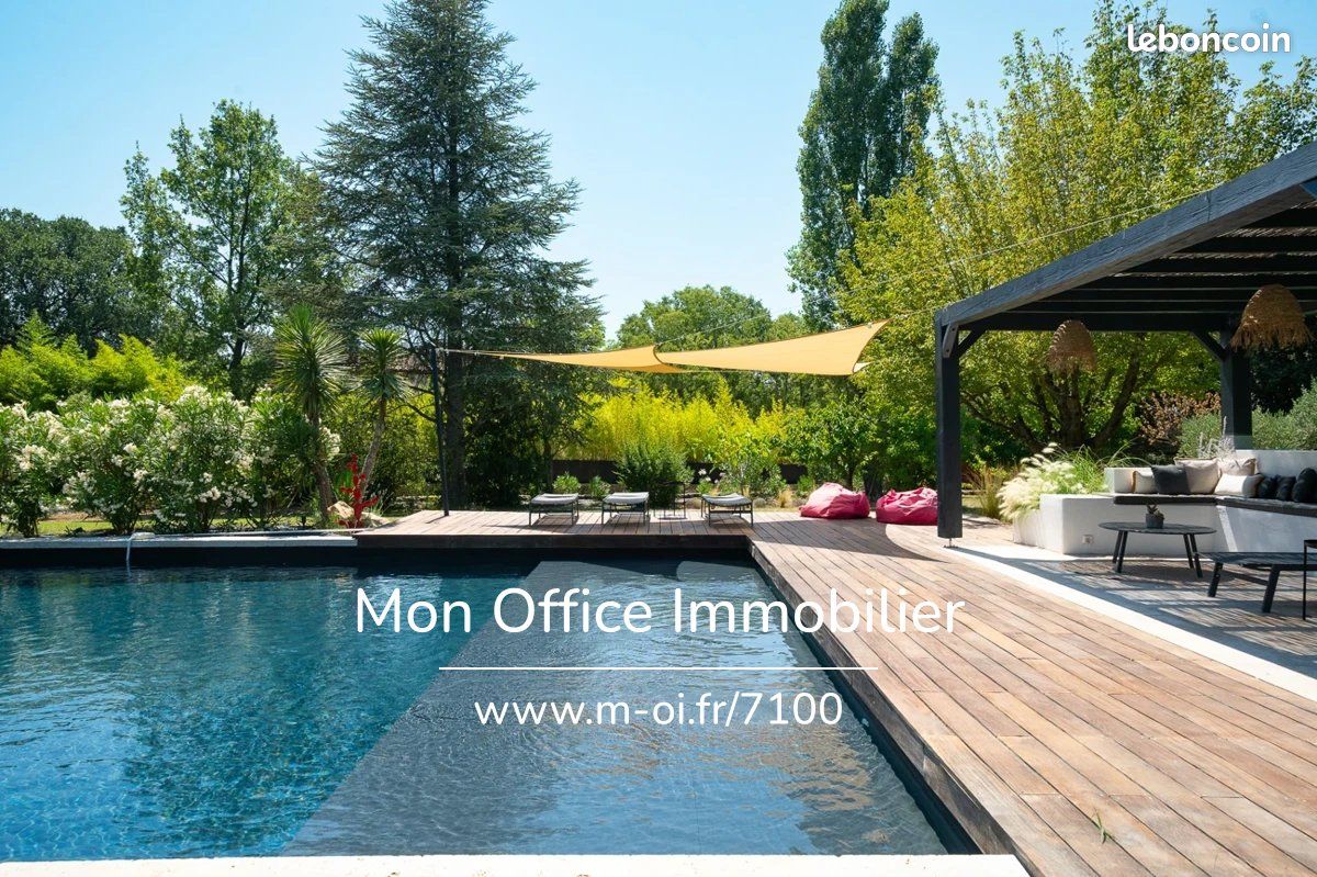 Maison 9 pièces 276 m² · à Rognes · 276 m² · 1 790 000 €