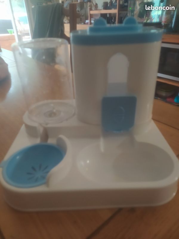 Combiné gamelles eau et croquettes pour chat (image 1)
