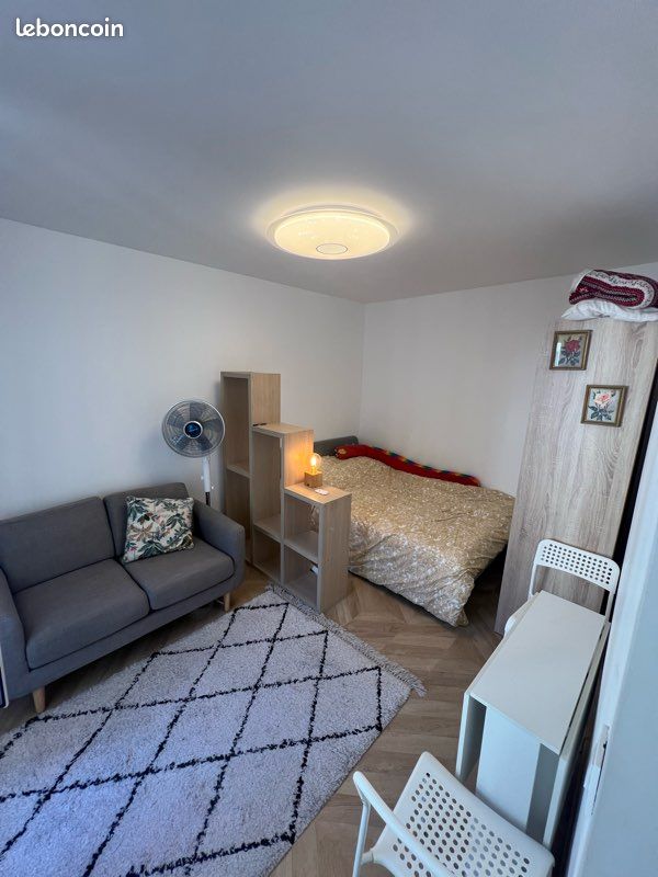 Appartement 1 pièce 19 m² · à Paris · 19 m² · 950 €/mois