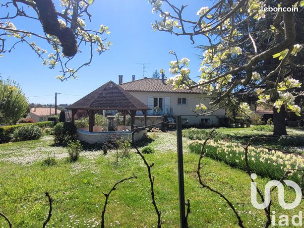 Maison 6 pièces 250 m²