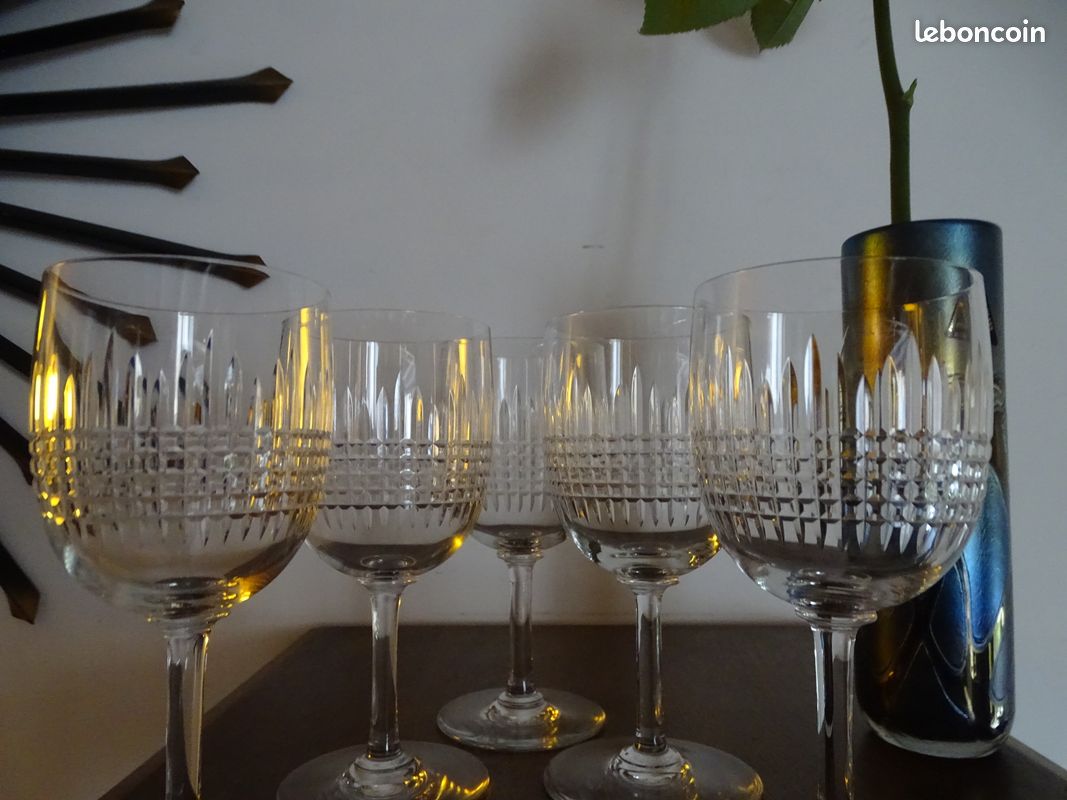 9 verres à thé modèle Nancy en cristal de Baccarat (prix à la pièce) modèle1
