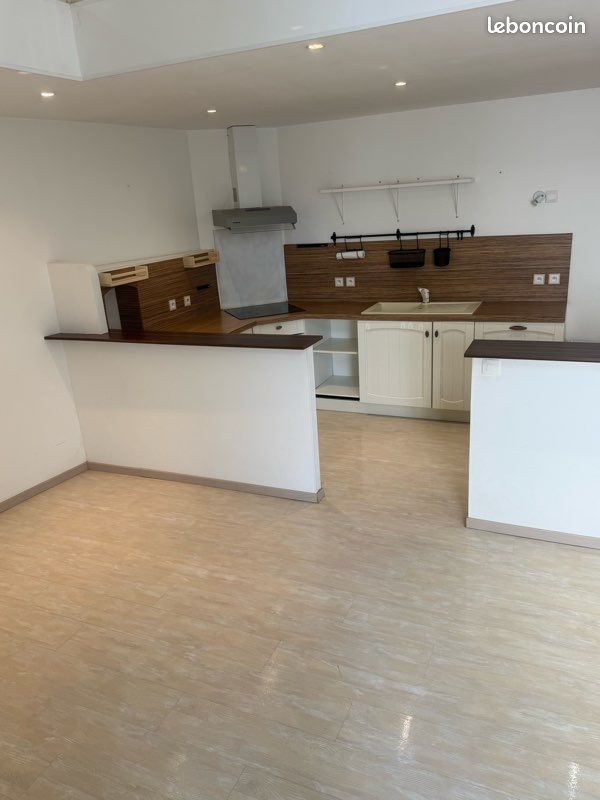 Appartement 1 pièce 45 m² · à Montréal · 45 m² · 500 €/mois