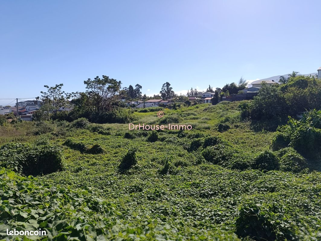 Terrain 400 m² · à Le Tampon · 400 m² · 149 000 €