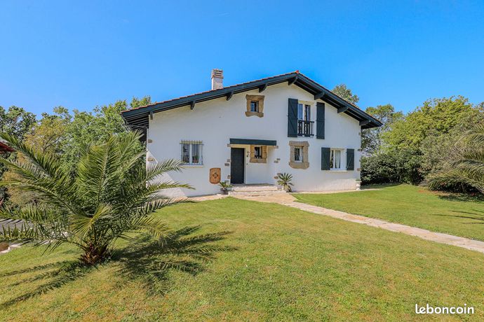 Maison 5 pièces 165 m²