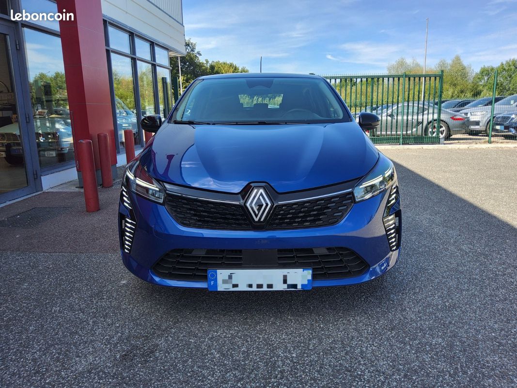 RENAULT CLIO V NOUVELLE dCi 100 Evolution (image 3)
