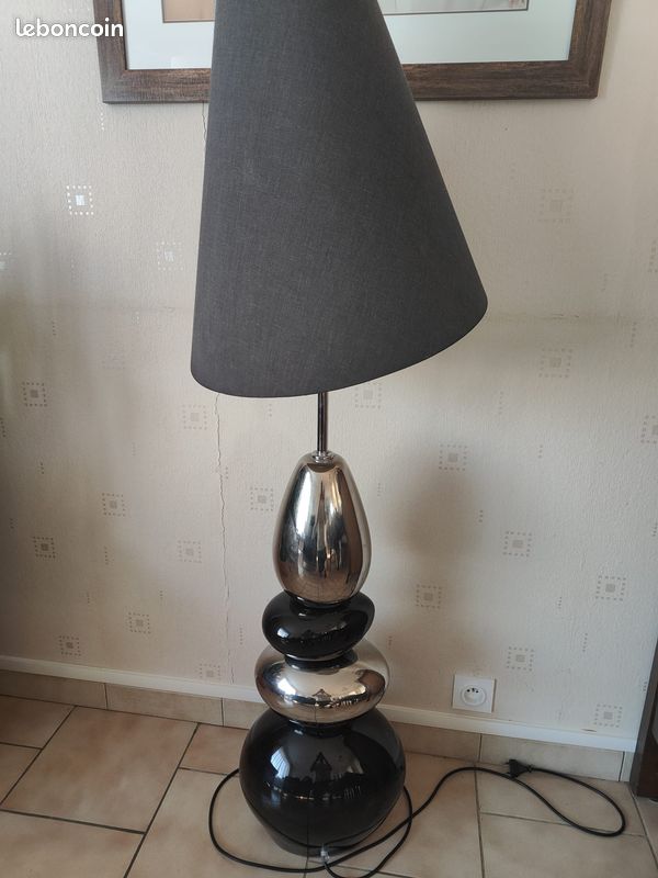Lampe de salon (image 1)