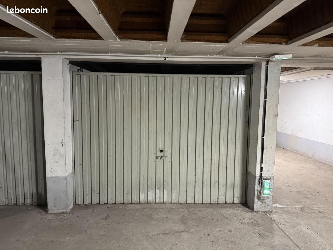 Parking 13 m² · à Strasbourg · 13 m² · 89 €/mois
