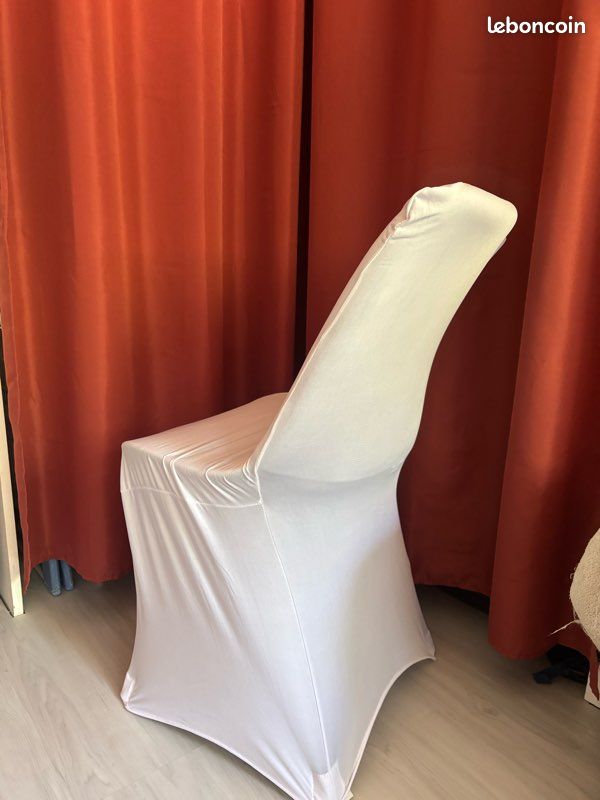 Lot de 2 housses de chaise blanches extensible – Cérémonie / Mariage (image 2)
