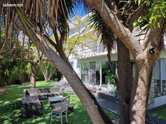 Maison 6 pièces 200 m² · à Toulon · 200 m² · 746 000 €