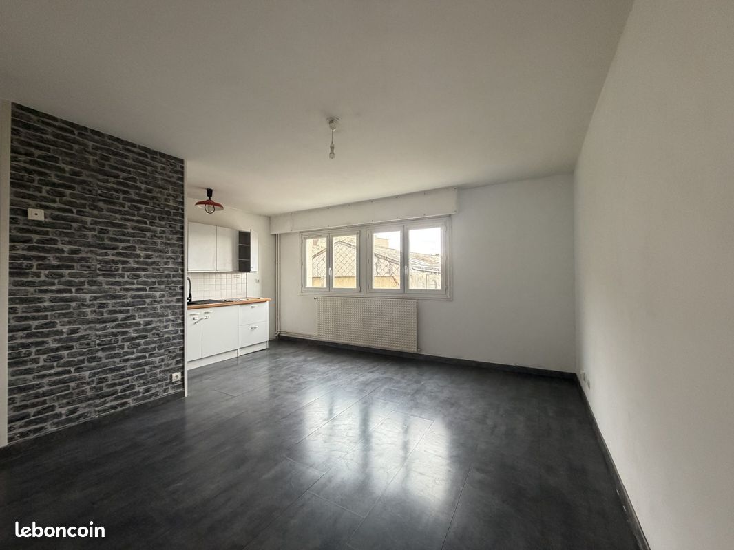 Appartement 3 pièces 58 m² · à Limoges · 58 m² · 81 000 €