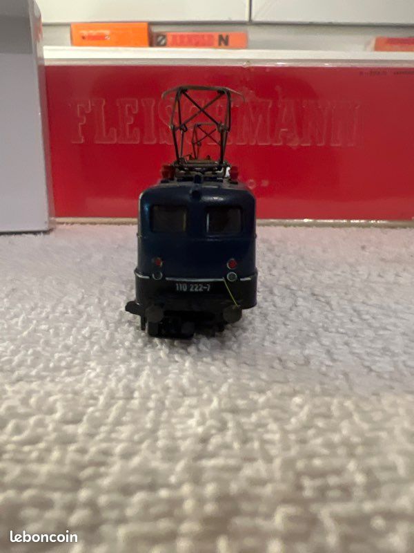 Fleischmann, Piccolo échelle N Locomotive 230 OBB et son tender | Used