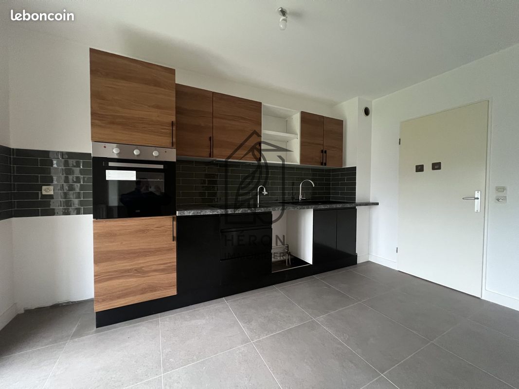 Appartement 2 pièces 54 m² · à Villeneuve-d'Ascq · 54 m² · 936 €/mois
