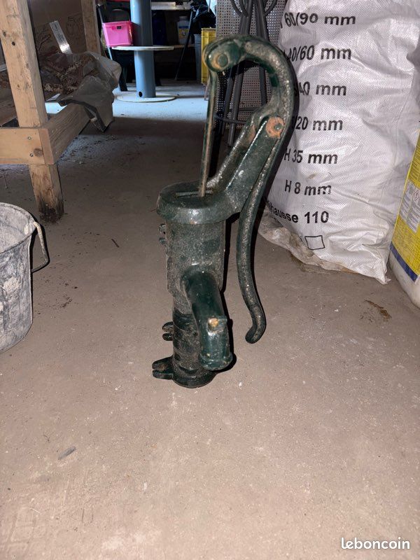 Pompe pour puit (image 1)