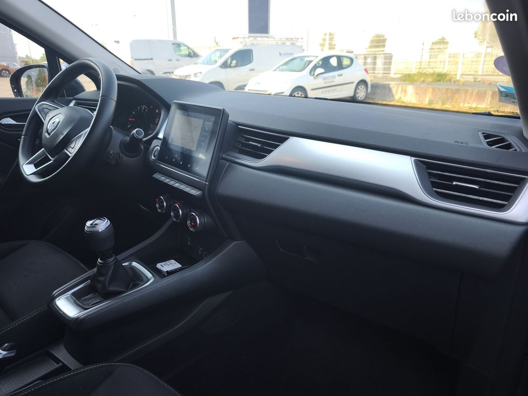 Renault CAPTUR II 1.0 TCE 100CH BUSINESS - 20 (image 10)