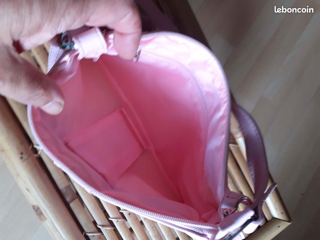 Sac à main rose (image 3)