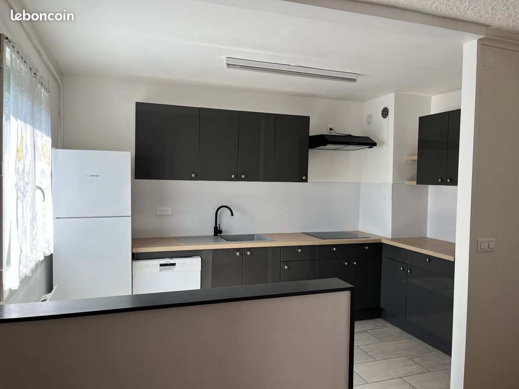 Appartement 3 pièces 80 m² · à Charleville-Mézières · 80 m² · 120 000 €