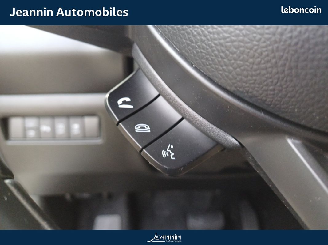 SUZUKI Swift 1.2 Dualjet Hybrid Auto (CVT) Privilège (image 17)