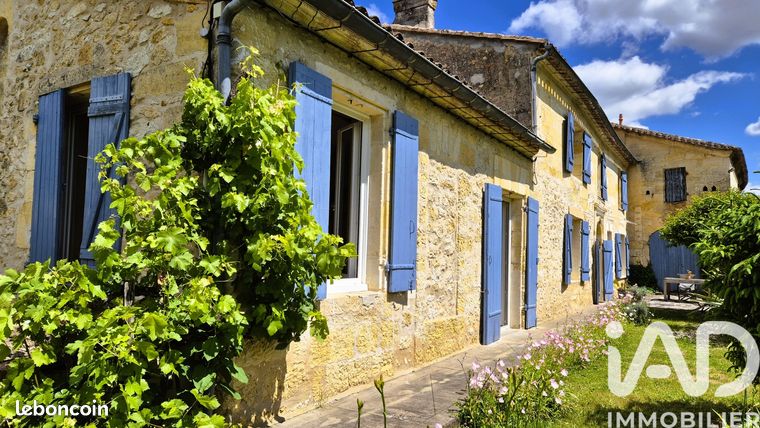 Maison 7 pièces 200 m²