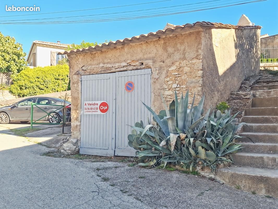 Maison 1 pièce 22 m² · à Ginasservis · 22 m² · 33 000 €