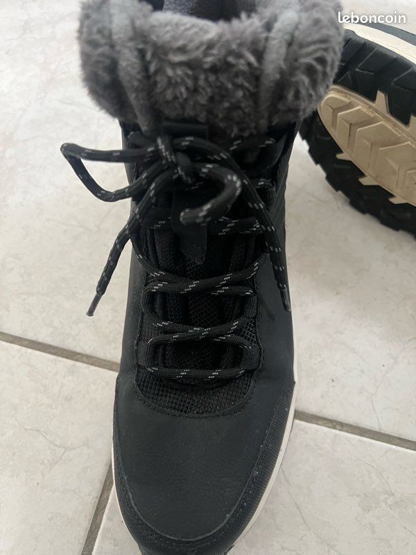 Bottines de randonnée noir (image 7)