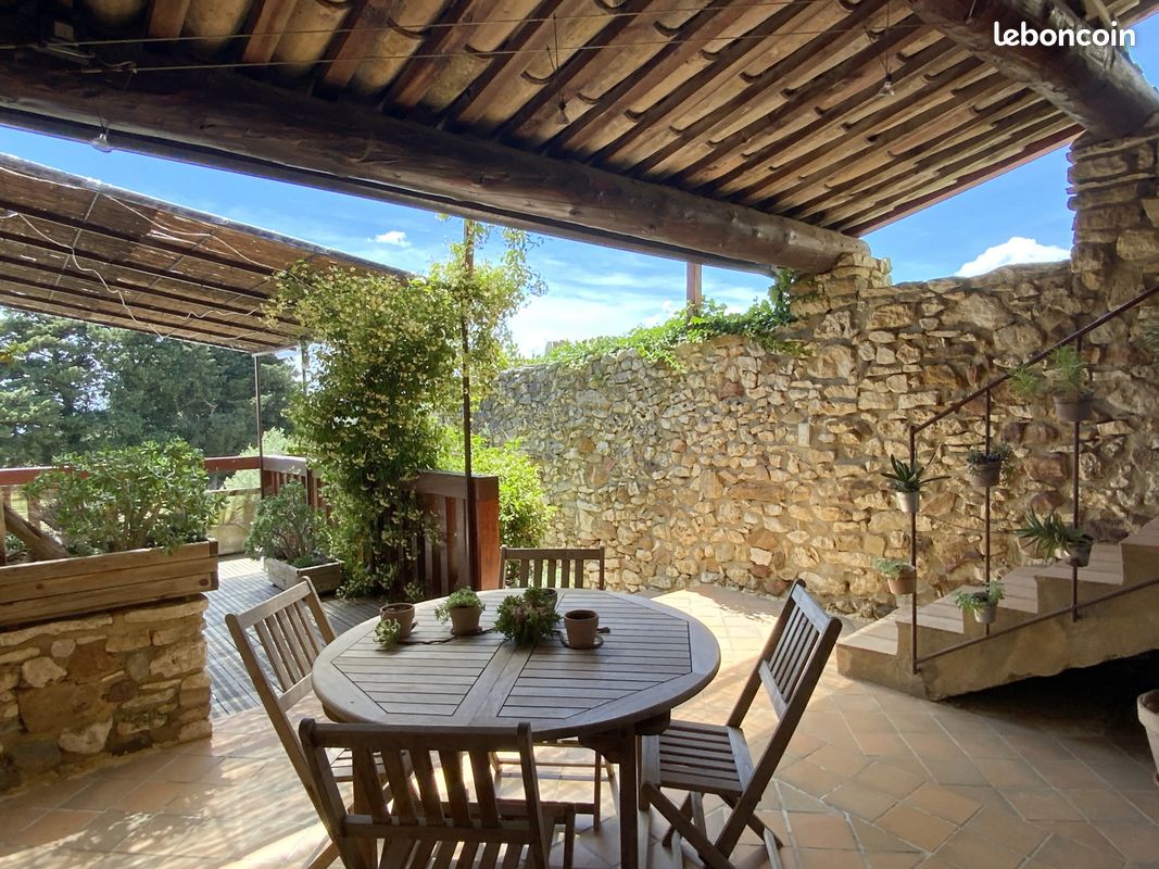 Maison 7 pièces 206 m² · à Uzès · 206 m² · 399 000 €