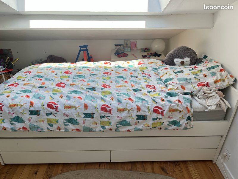 Lit Slakt IKEA tiroirs - 2 matelas (image 1)