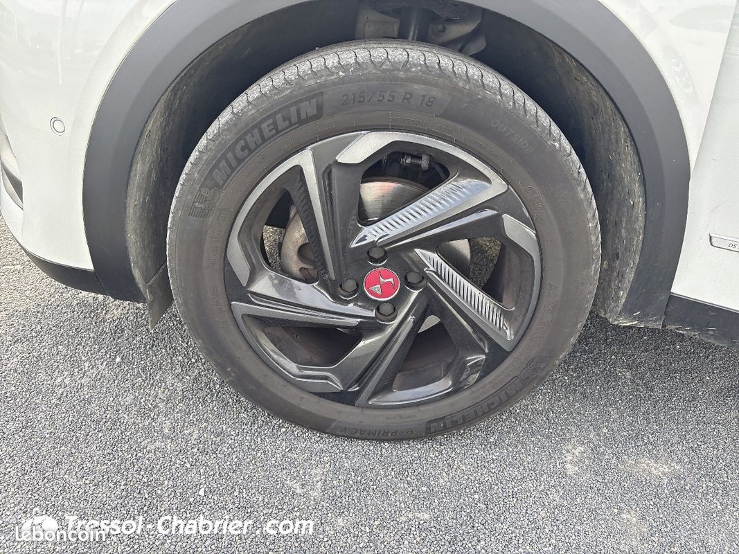 DS DS3 Crossback BlueHDi 130 EAT8 Performance Line+ (image 9)