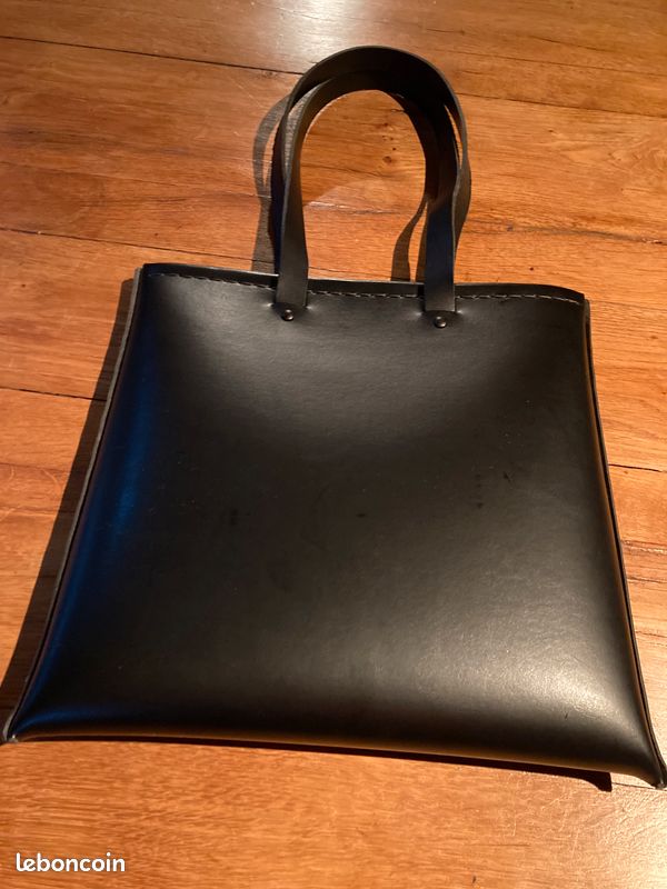 Sac plat en cuir (image 2)