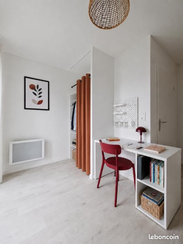 Appartement 1 pièce 25 m² · à Rochefort · 25 m² · 576 €