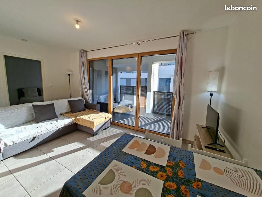 Appartement 2 pièces 38 m² · à Sainte-Colombe · 38 m² · 750 €/mois
