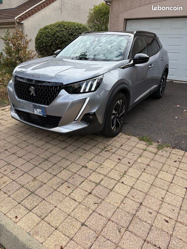 PEUGEOT 2008 FINITION GT BOITE AUTOMATIQUE 🔹 1L5 BLUE HDI 130CV 📅 Première mise en circulation : 03/2021 📍 121 000 km OPTIONS & ÉQUIPEMENTS : • 5 places • Autoradio • GPS • Bluetooth • Climatisati (image 3)