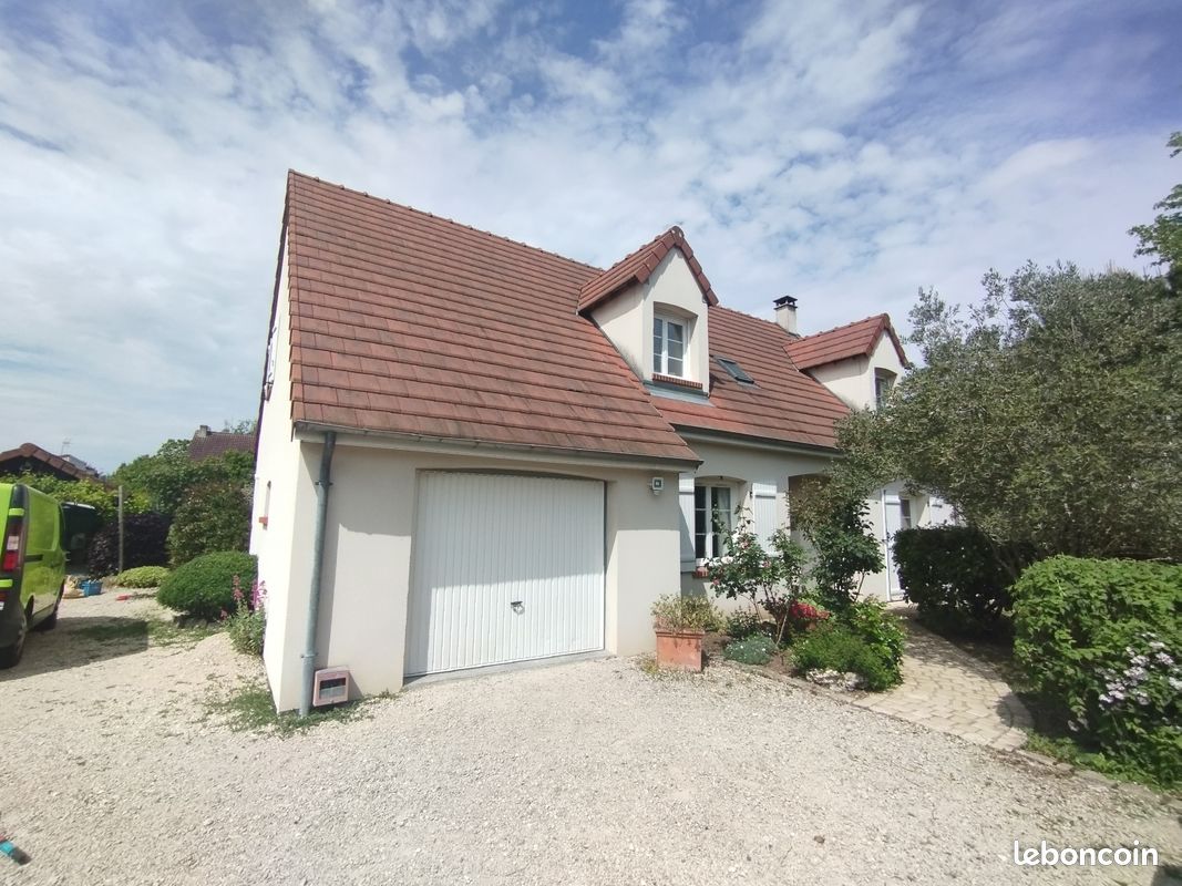 Maison 6 pièces 172 m² · à Olivet · 172 m² · 438 000 €