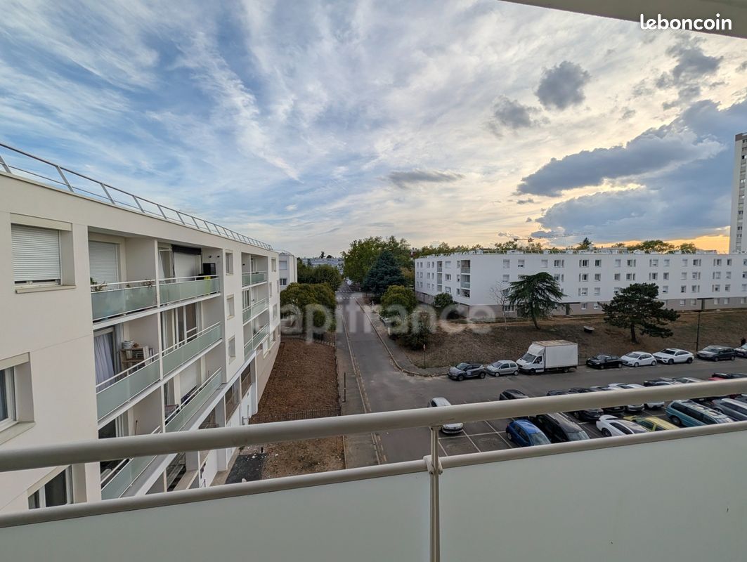 Appartement 4 pièces 75 m² · à Cenon · 75 m² · 970 €/mois