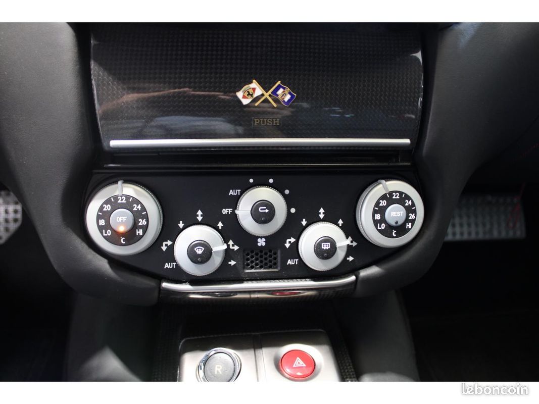 FERRARI 599 GTB 6.0i FIORANO F1 - SUIVI INTEGRAL FERRARI (image 37)