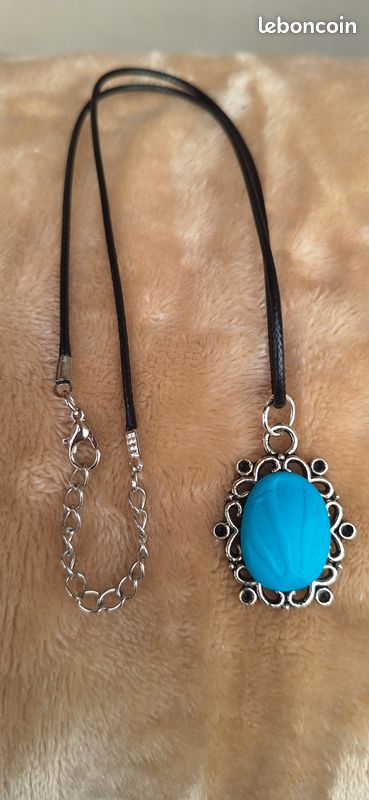 Collier été bleu (image 3)