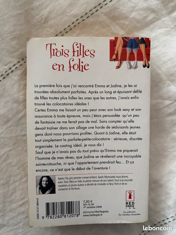 Livre "Trois filles en folie" de Sarah Mlynowski , bon état (image 2)