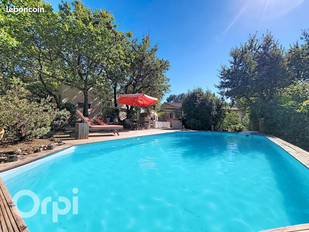 Maison 7 pièces 135 m² · à Le Beausset · 135 m² · 730 000 €