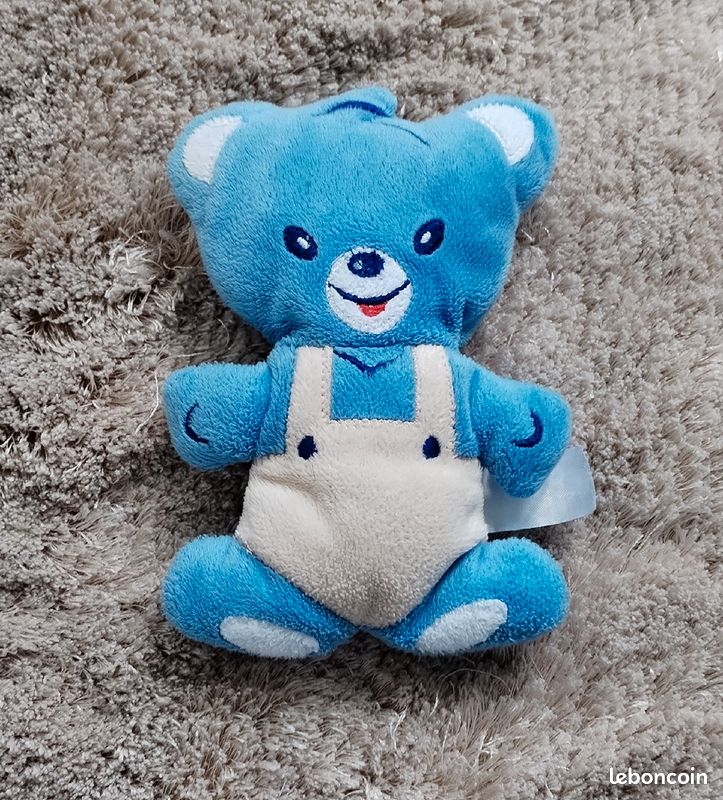 Petit doudou/peluche ours plat bleu en très bon état (image 1)