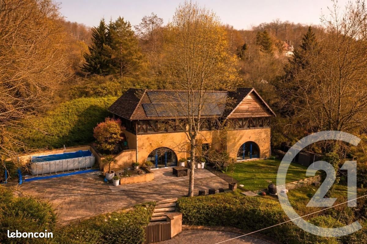Maison 9 pièces 270 m² · à Sorel-Moussel · 270 m² · 595 000 €