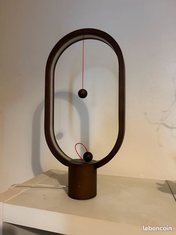 Lampe led ellipse magnétique (image 3)